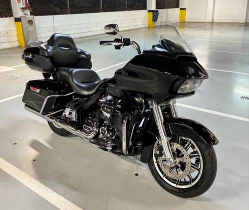 HARLEY-DAVIDSON ROAD GLIDE ULTRA 
